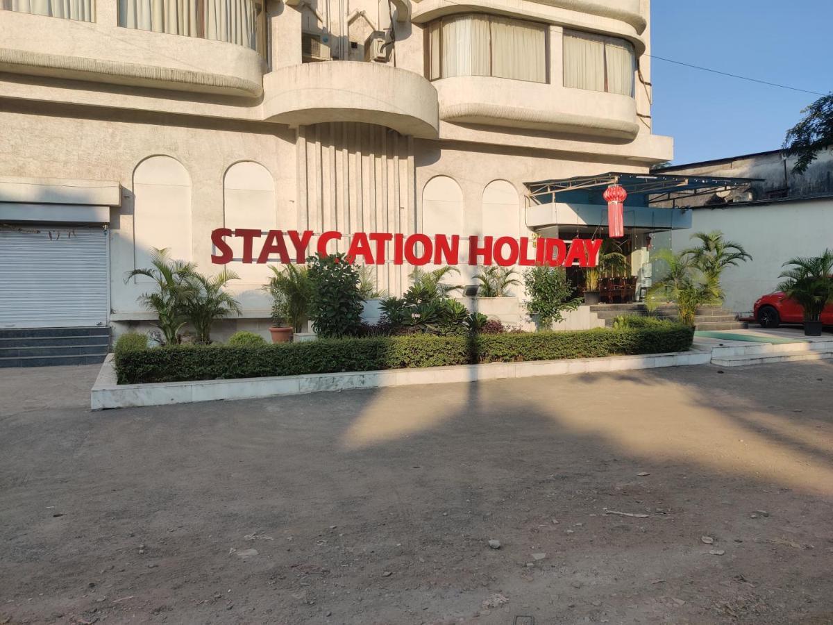 Staycation Holiday نافي مومباي المظهر الخارجي الصورة