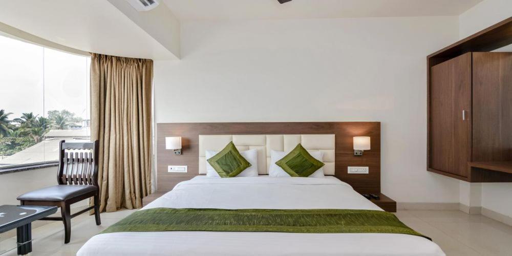 Staycation Holiday نافي مومباي المظهر الخارجي الصورة