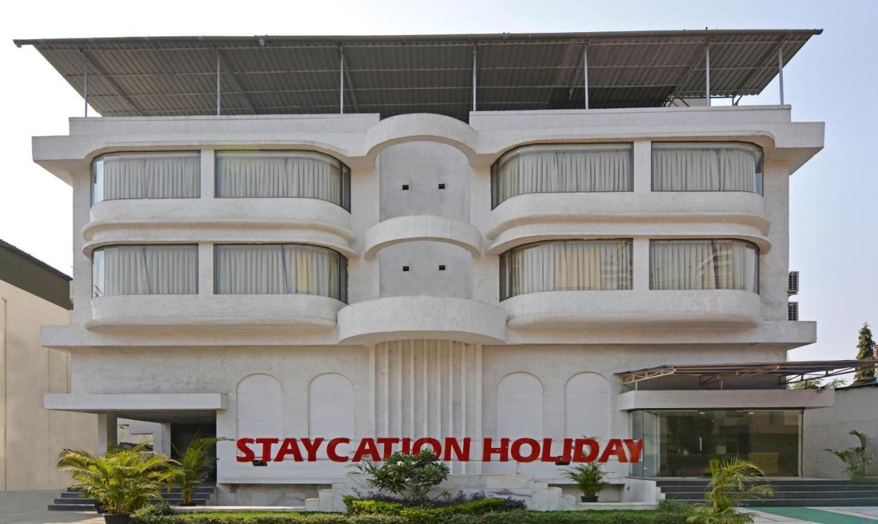 Staycation Holiday نافي مومباي المظهر الخارجي الصورة