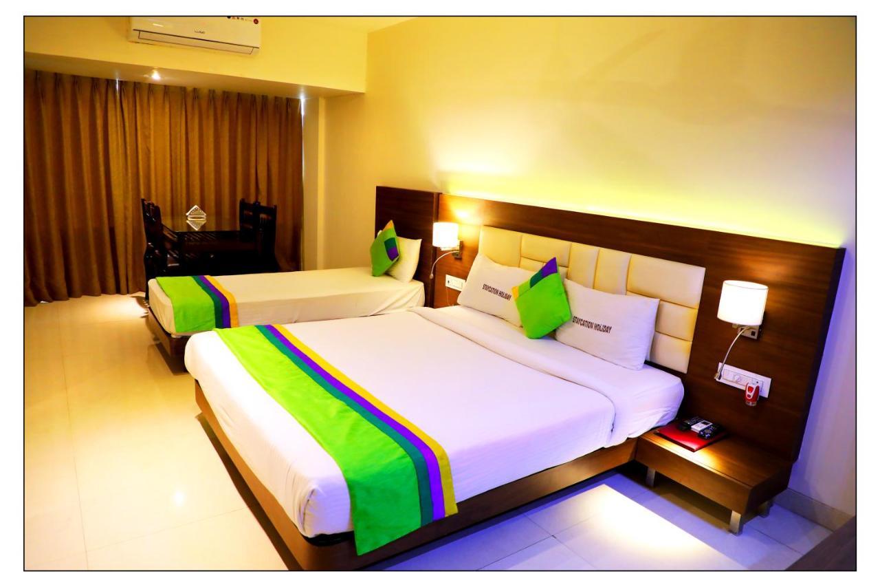 Staycation Holiday نافي مومباي المظهر الخارجي الصورة