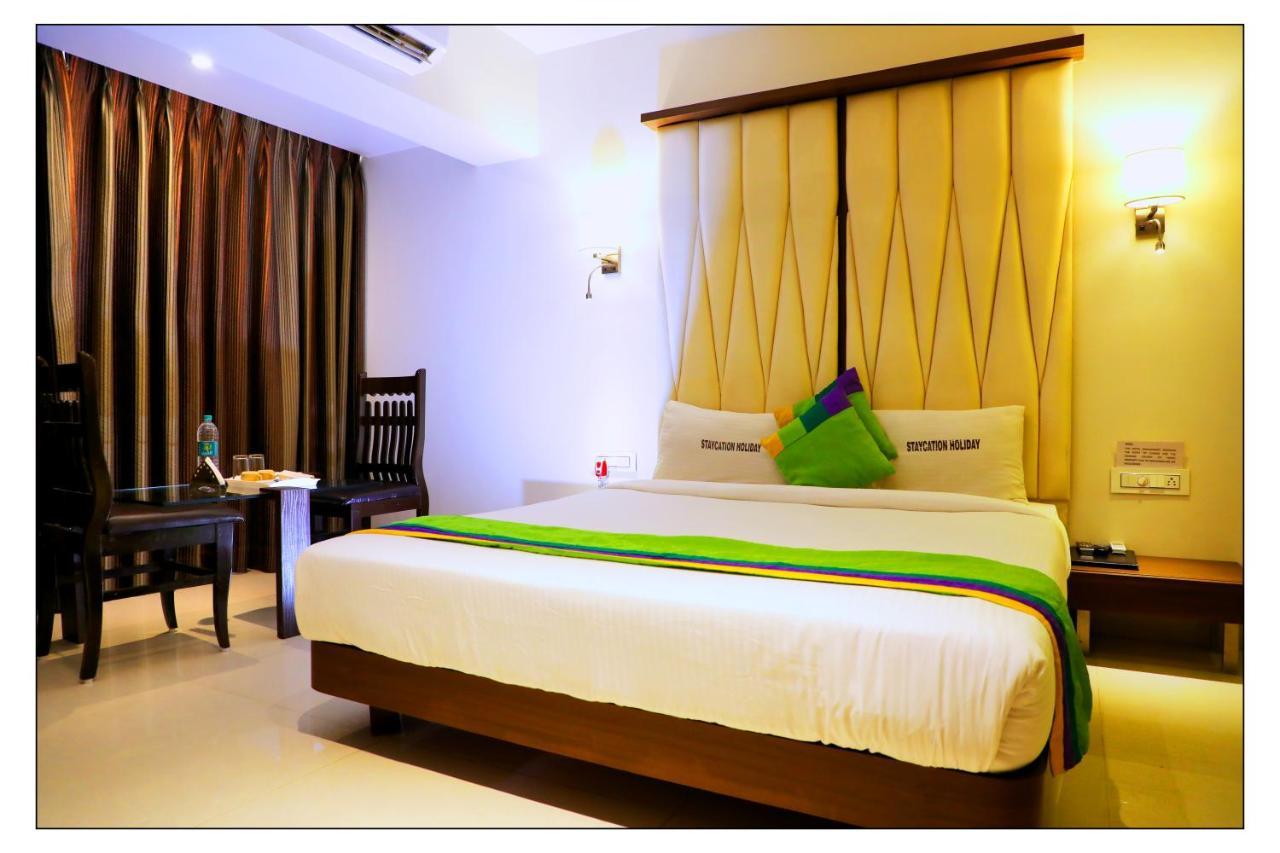 Staycation Holiday نافي مومباي المظهر الخارجي الصورة